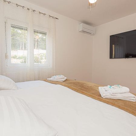 Apartment Mozart Šibenik Exteriör bild