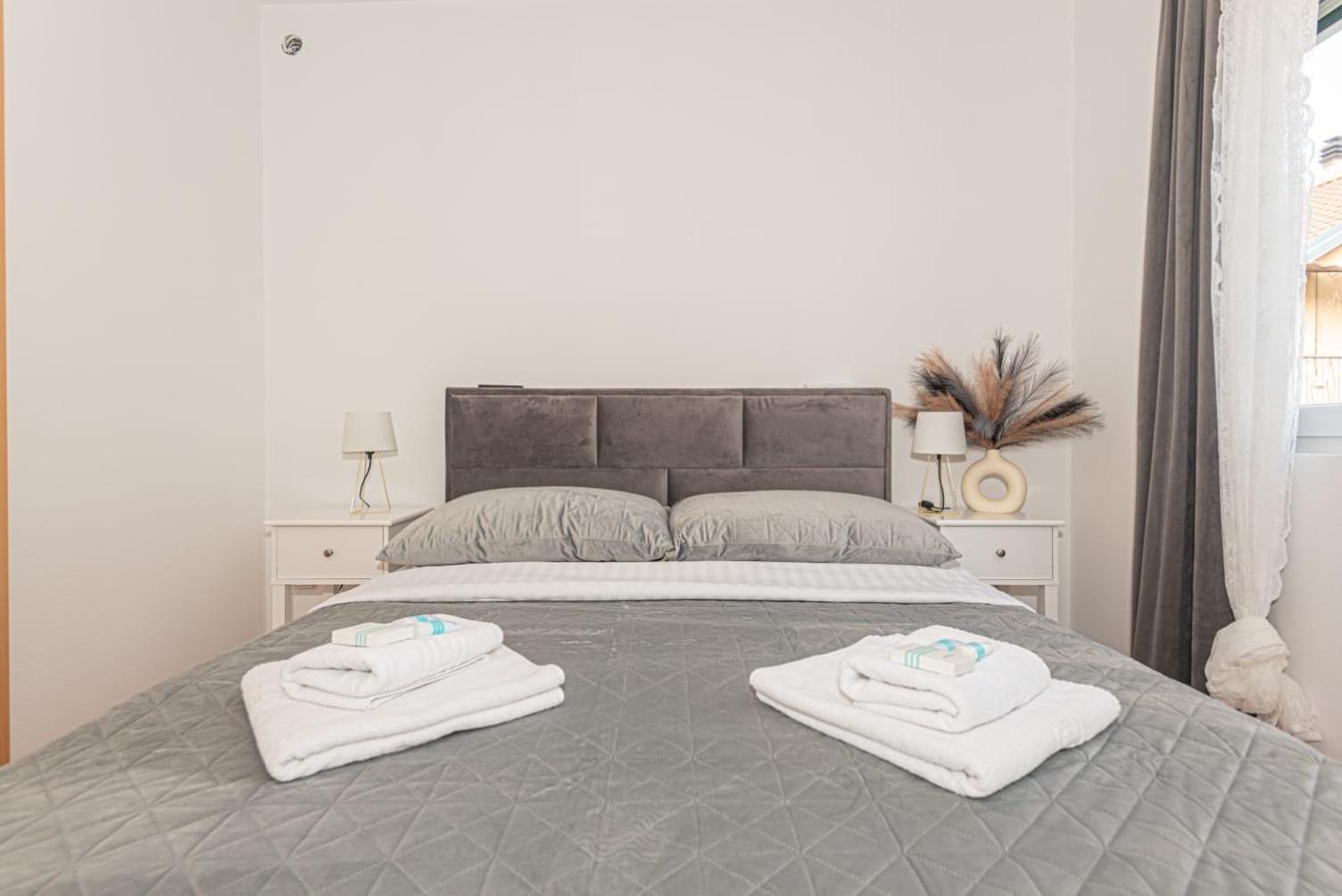 Apartment Mozart Šibenik Exteriör bild