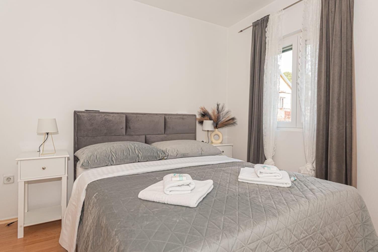 Apartment Mozart Šibenik Exteriör bild